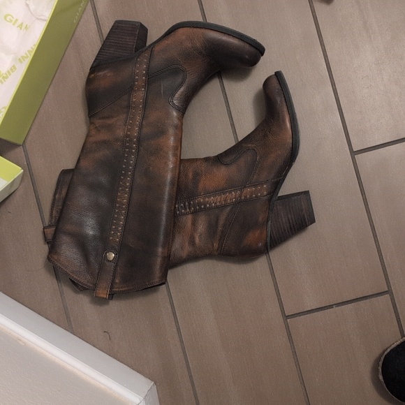 Gianni Bini Shoes - Gianni Bini Dark Brown Leather High Noon boots